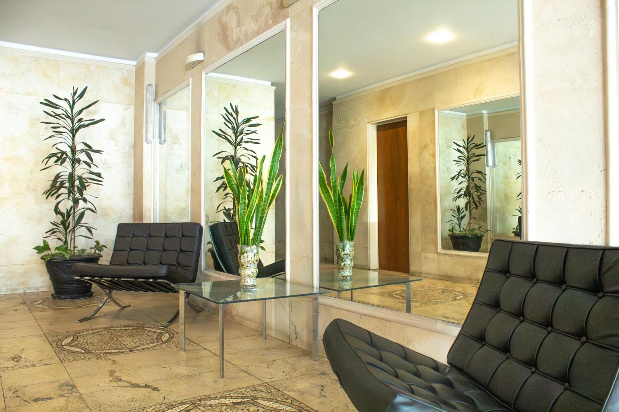 Excelente Ubicacion! Garage! Elegante Y Comodo! Apartment *
